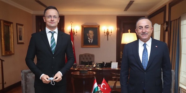 Meeting of Foreign Minister Mevlüt Çavuşoğlu with Foreign Minister Peter Szijjarto of Hungary, 8 December 2020