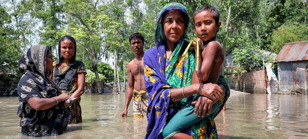 Floods in Bangladesh have destroyed homes in remote villages in Islampur.