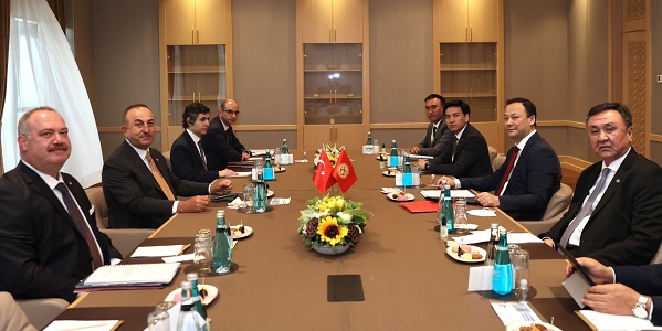 Meeting of Foreign Minister Mevlüt Çavuşoğlu with Foreign Minister Ruslan Kazakbaev of Kyrgyzstan, 9 June 2021