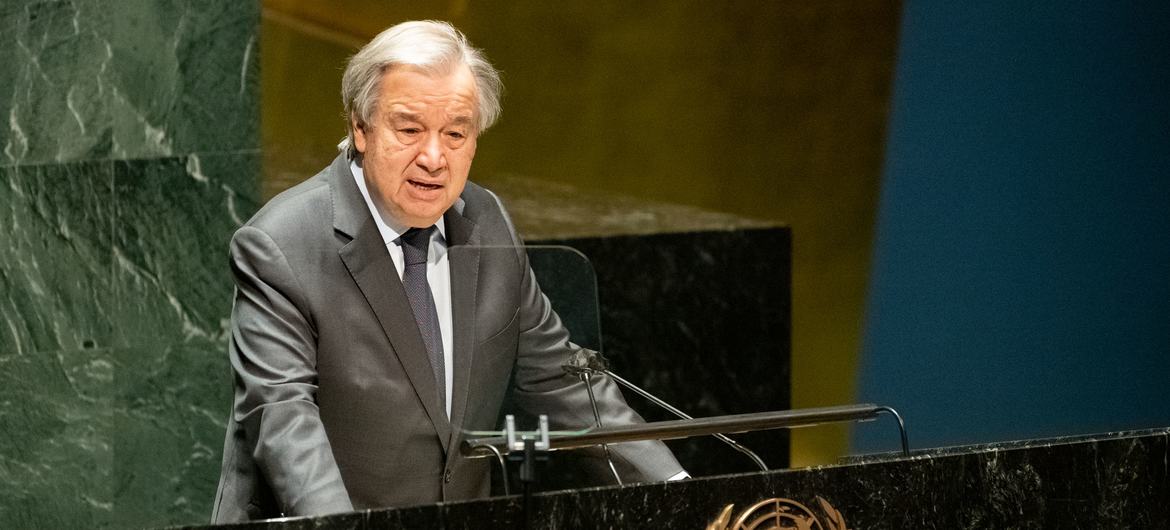 Secretary-General António Guterres addresses members of the UN General Assembly Emergency Special Session on Ukraine.