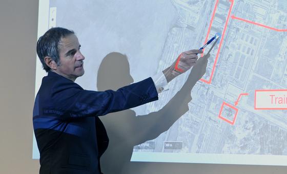 At a press briefing in Vienna, Rafael Mariano Grossi, IAEA Director General, points to the Zaporizhzhia Nuclear Power Plant in Ukraine on a map.