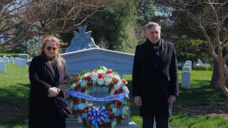 Wreath laying of François Bausch at the Battle of the Bulge Memorial at the Arlington National Cemetery