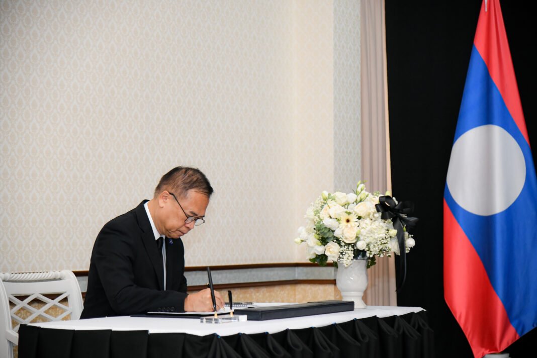 Vice Minister Pays Respects - Thailand Signals Lao Ties