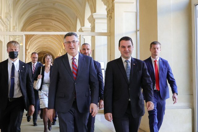 Macinka Hosts Record Israeli Business Delegation – A Test of EU Sanctions Policy Macinka Hosts Record Israeli Business Delegation – A Test of EU Sanctions Policy