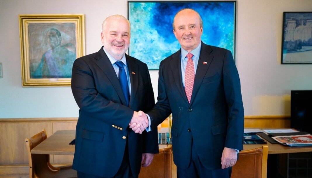 Chilean Minister Meets Dominican Ambassador – Trade Ties Reconsidered Chilean Minister Meets Dominican Ambassador – Trade Ties Reconsidered