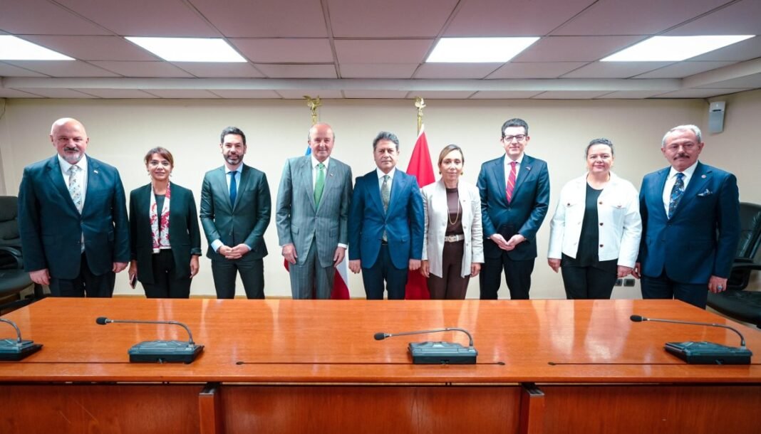 Chilean Minister Torres Meets with Turkish Parliament Delegation – Signaling Bilateral Cooperation Amidst Centennial Ties Chilean Minister Torres Meets with Turkish Parliament Delegation – Signaling Bilateral Cooperation Amidst Centennial Ties