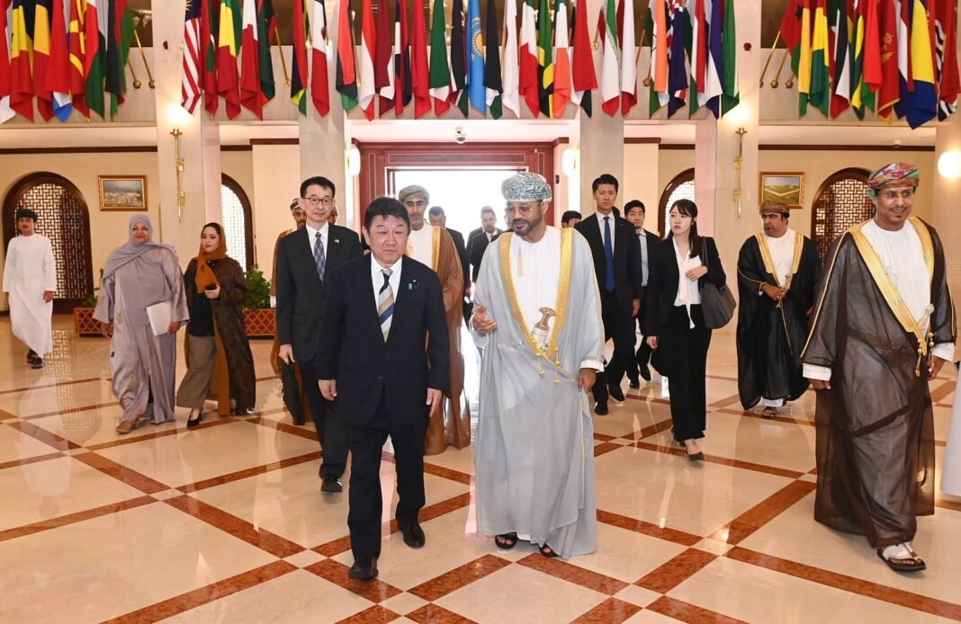 Oman Prioritizes Straits of Hormuz Security with Japan Oman Prioritizes Straits of Hormuz Security with Japan