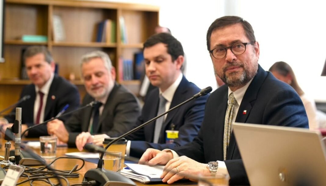 Canciller Asiste a Comisión de Relaciones Exteriores del Senado – Chile Signals Renewed Focus on India Ties Canciller Asiste a Comisión de Relaciones Exteriores del Senado – Chile Signals Renewed Focus on India Ties