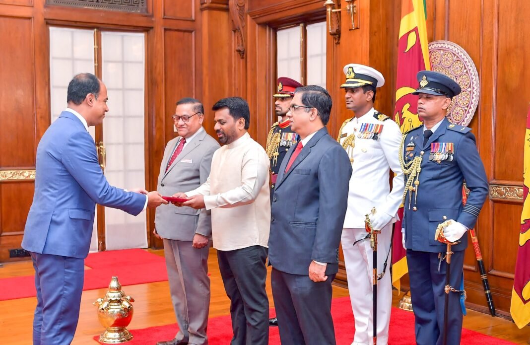 Bangladesh High Commissioner Presents Credentials to Sri Lanka – A Quiet Step Amidst Economic Uncertainty Bangladesh High Commissioner Presents Credentials to Sri Lanka – A Quiet Step Amidst Economic Uncertainty