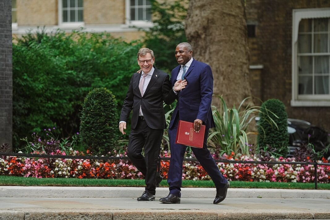 Wadephul Meets Carney to Launch Strategic Partnership Agreement