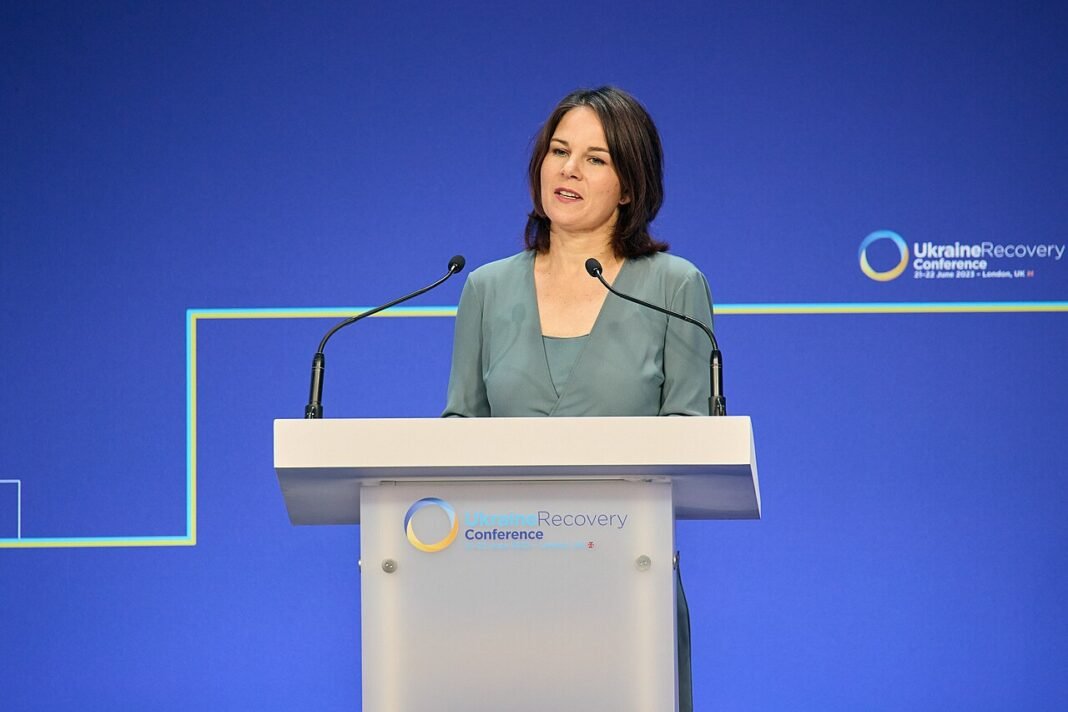 Foreign Minister Wadephul Welcomes Šefčovič to Rail Funding Discussion