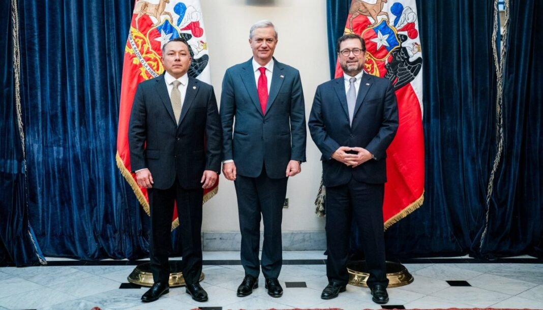 Minister Meets Envoy to Present Diplomatic Credentials Minister Meets Envoy to Present Diplomatic Credentials