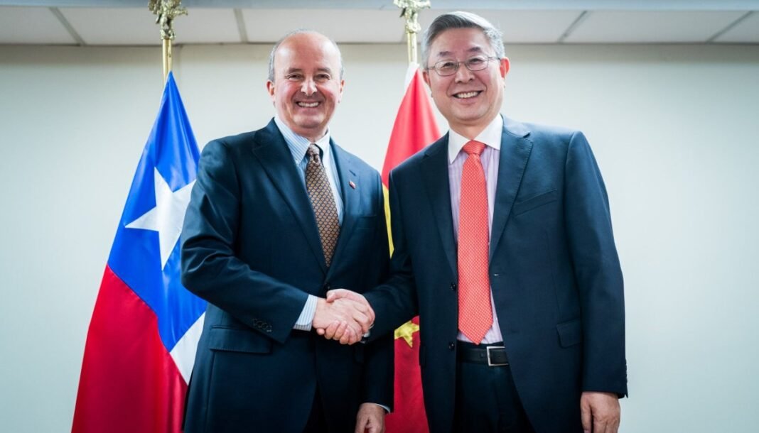 Torres Meets with Chinese Envoy to Discuss Rail Funding Torres Meets with Chinese Envoy to Discuss Rail Funding