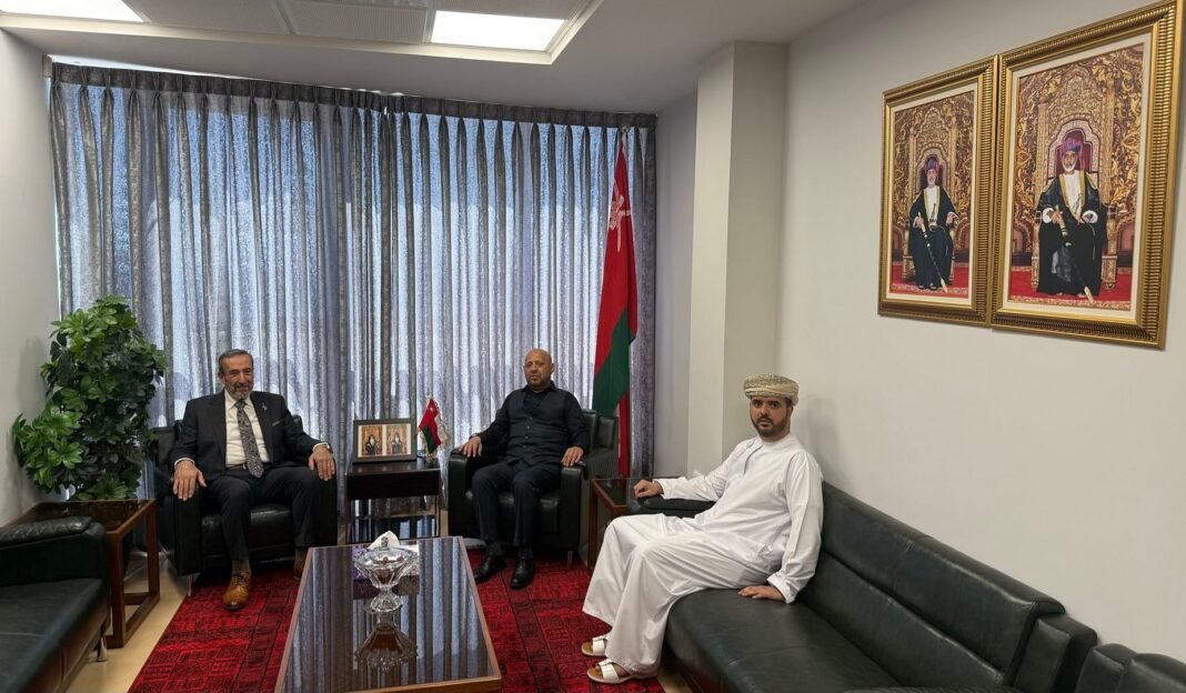 Oman Meets with Palestinian Justice Minister Oman Meets with Palestinian Justice Minister