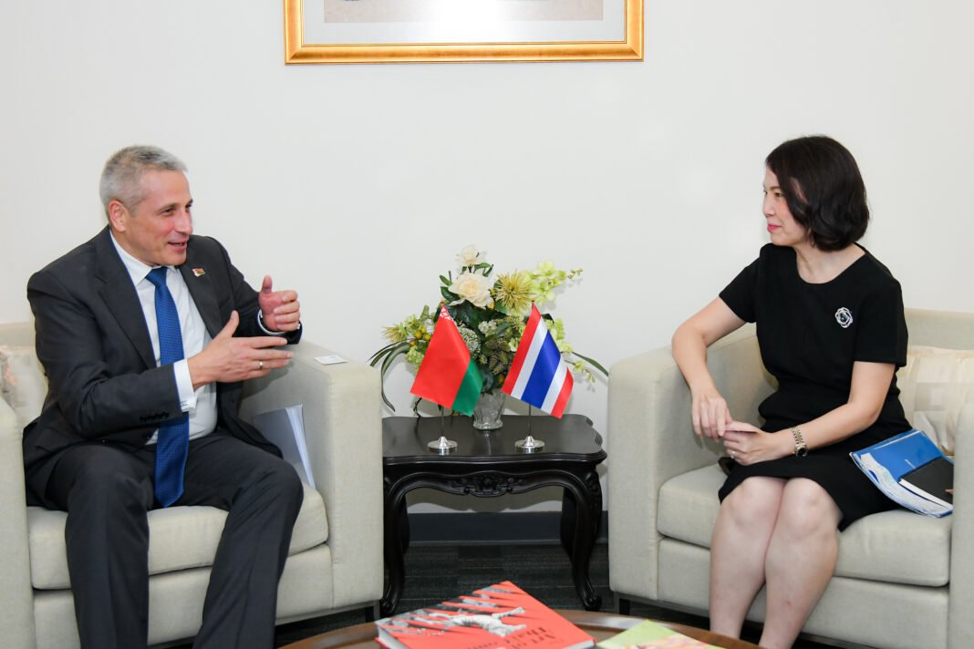 Thai Minister Meets Belarusian Envoy to Discuss Trade Agreement