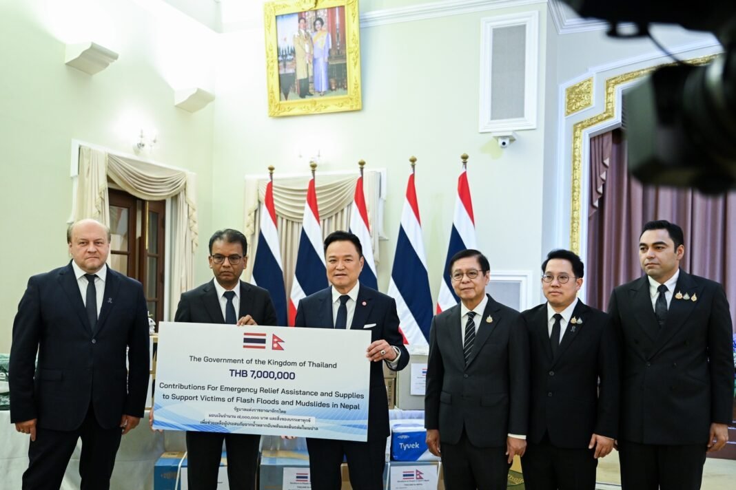 Thai Minister Delivers Emergency Aid to Nepal