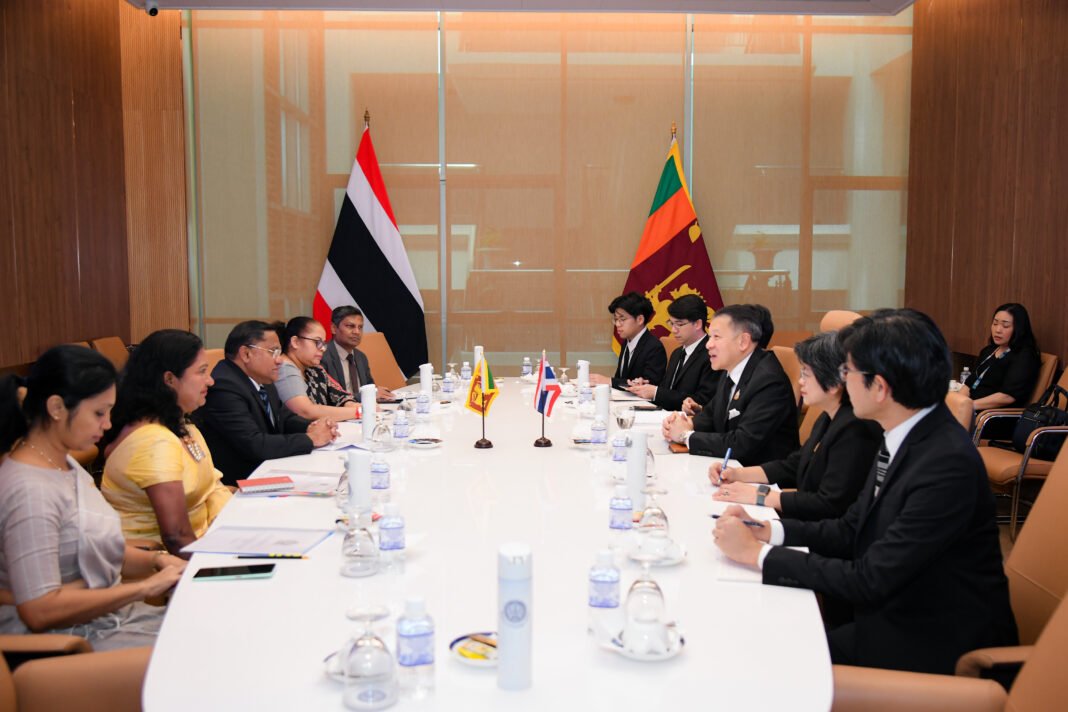 Thailand Signs Labor Agreements with Sri Lanka Thailand Signs Labor Agreements with Sri Lanka