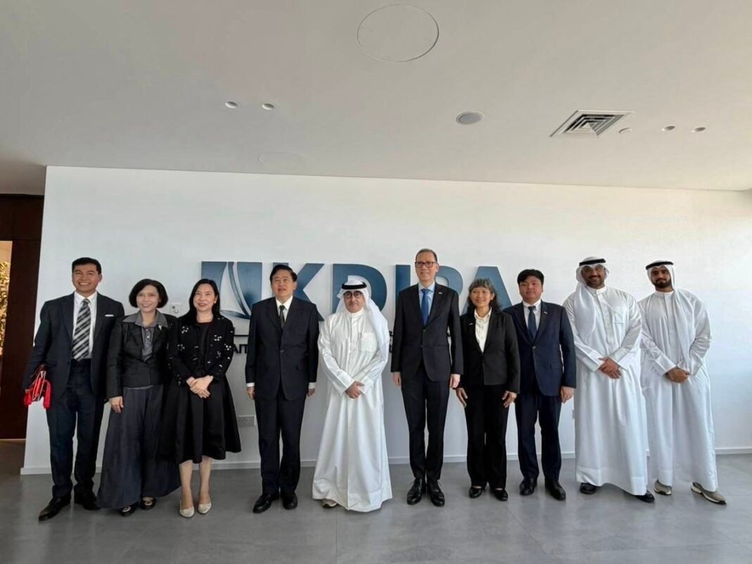 Advisor to Thai FM Visits Kuwait Advisor to Thai FM Visits Kuwait