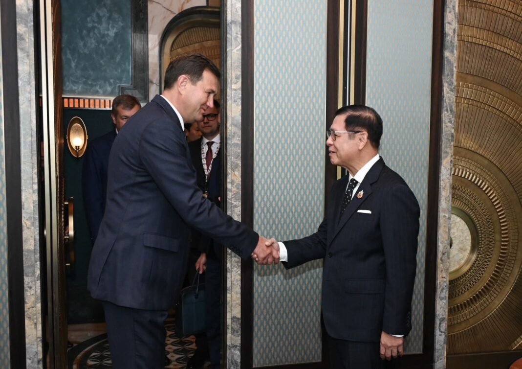 Thai FM Meets Belarusian Envoy to Explore Trade Ties Thai FM Meets Belarusian Envoy to Explore Trade Ties