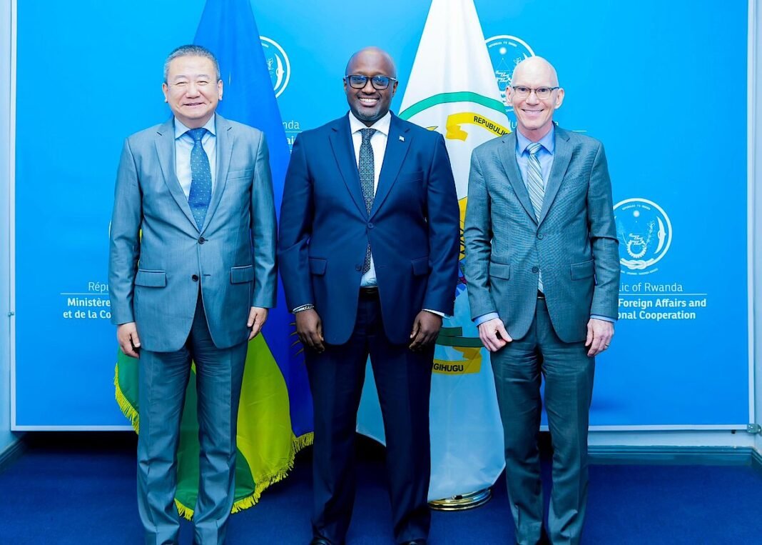 Nduhungirehe Meets Swan to Discuss DRC Stability Nduhungirehe Meets Swan to Discuss DRC Stability