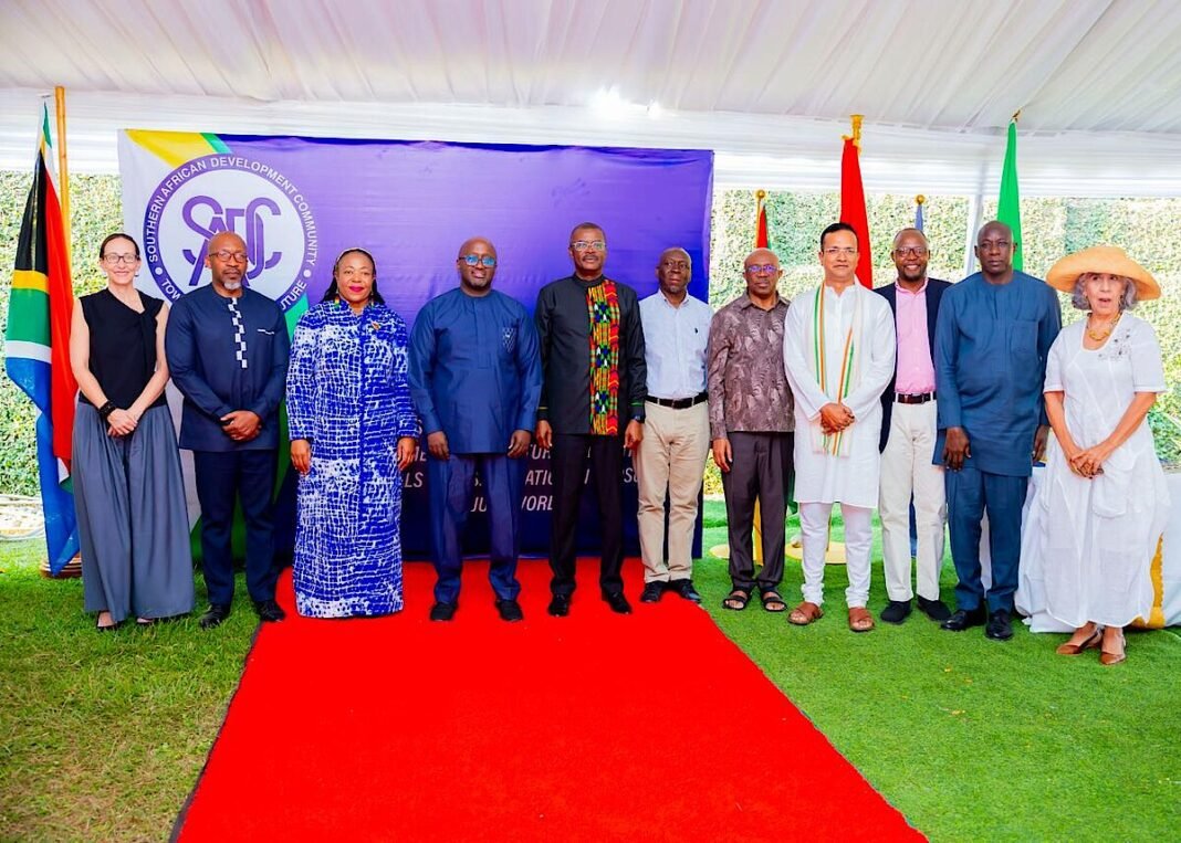 Minister Nduhungirehe Attends SADC Day Celebrations