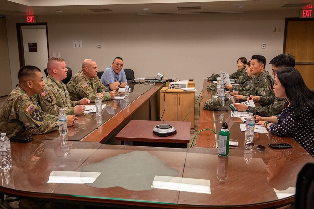 Cho Hyun Strengthens Cooperation with EU, MIKTA on Security