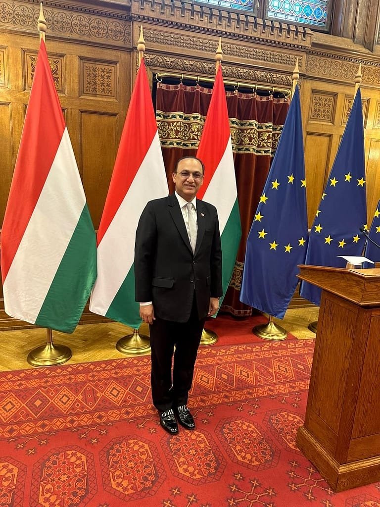 Ambassador Albalushi Attends Parliamentary Reception in Hungary Ambassador Albalushi Attends Parliamentary Reception in Hungary