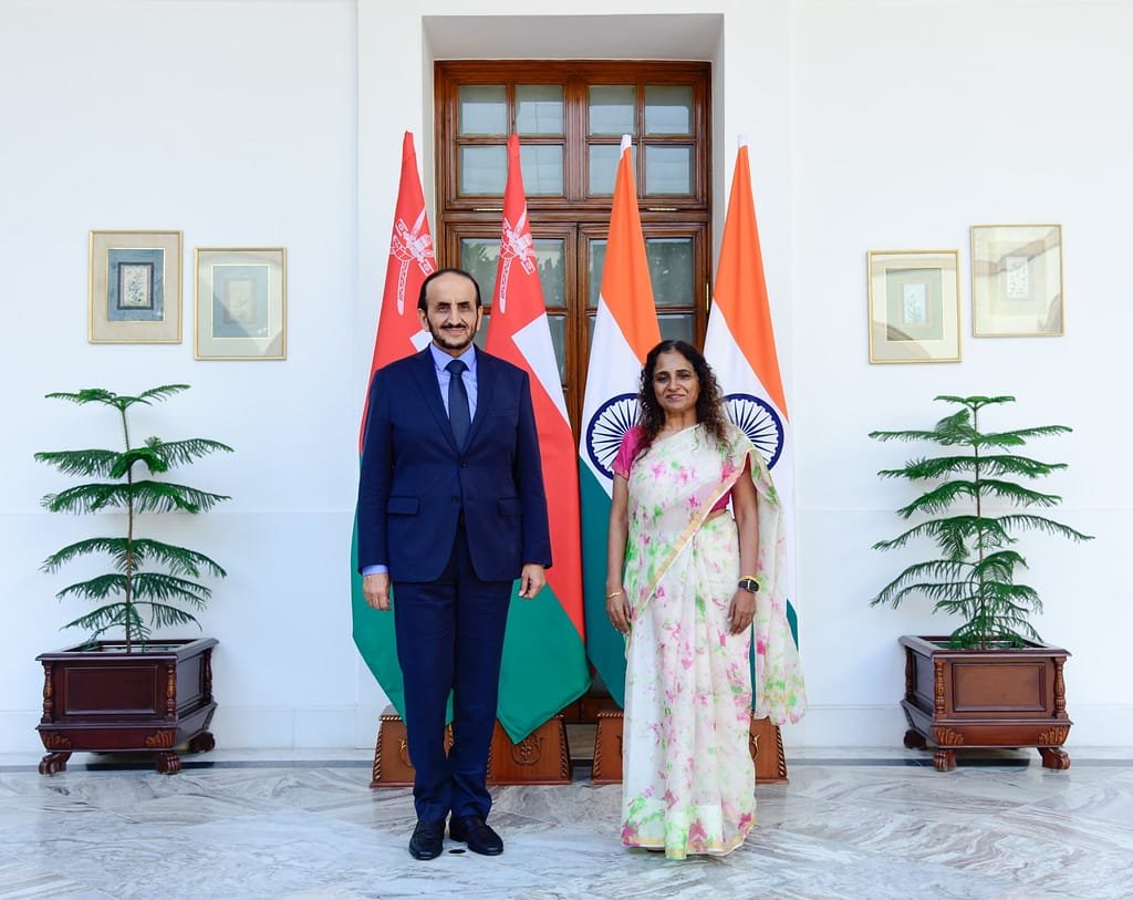 Oman and India Discuss Rail Funding