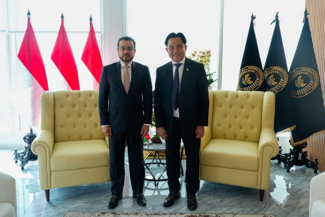Oman Meets with Indonesian Legal Affairs Minister Oman Meets with Indonesian Legal Affairs Minister