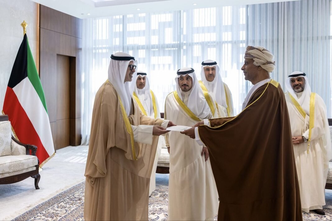 Oman Ambassador Presents Credentials to Kuwaiti Foreign Minister Oman Ambassador Presents Credentials to Kuwaiti Foreign Minister