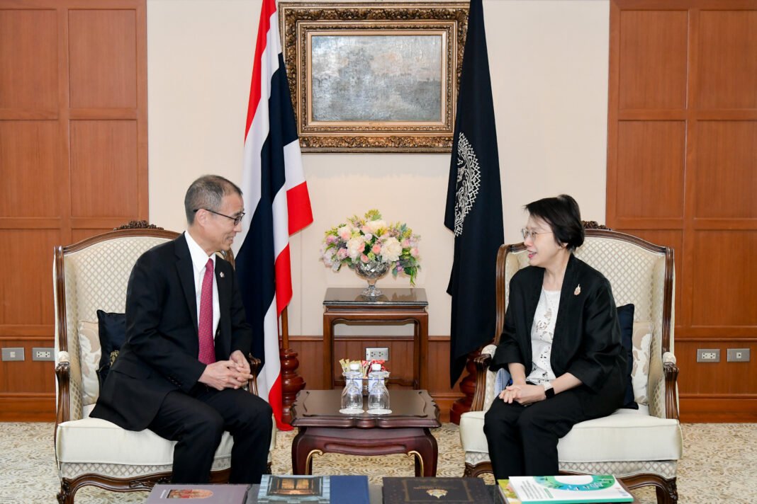 Thailand’s Permanent Secretary Meets Japanese Ambassador Thailand’s Permanent Secretary Meets Japanese Ambassador