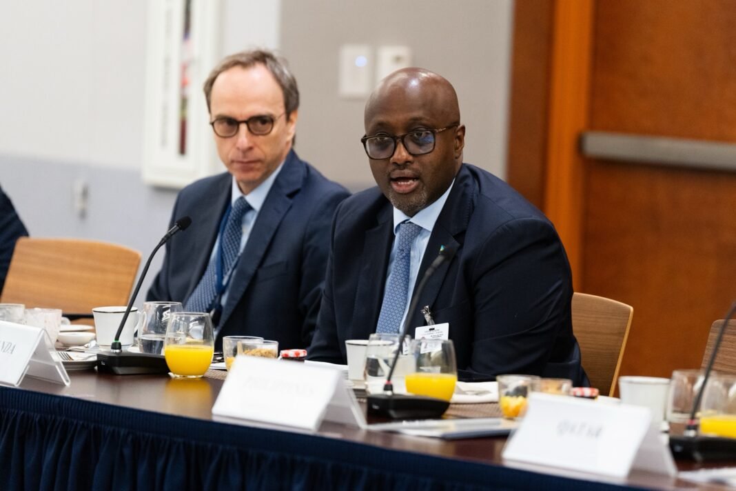 Minister Nduhungirehe Discusses AI Readiness in Singapore Minister Nduhungirehe Discusses AI Readiness in Singapore