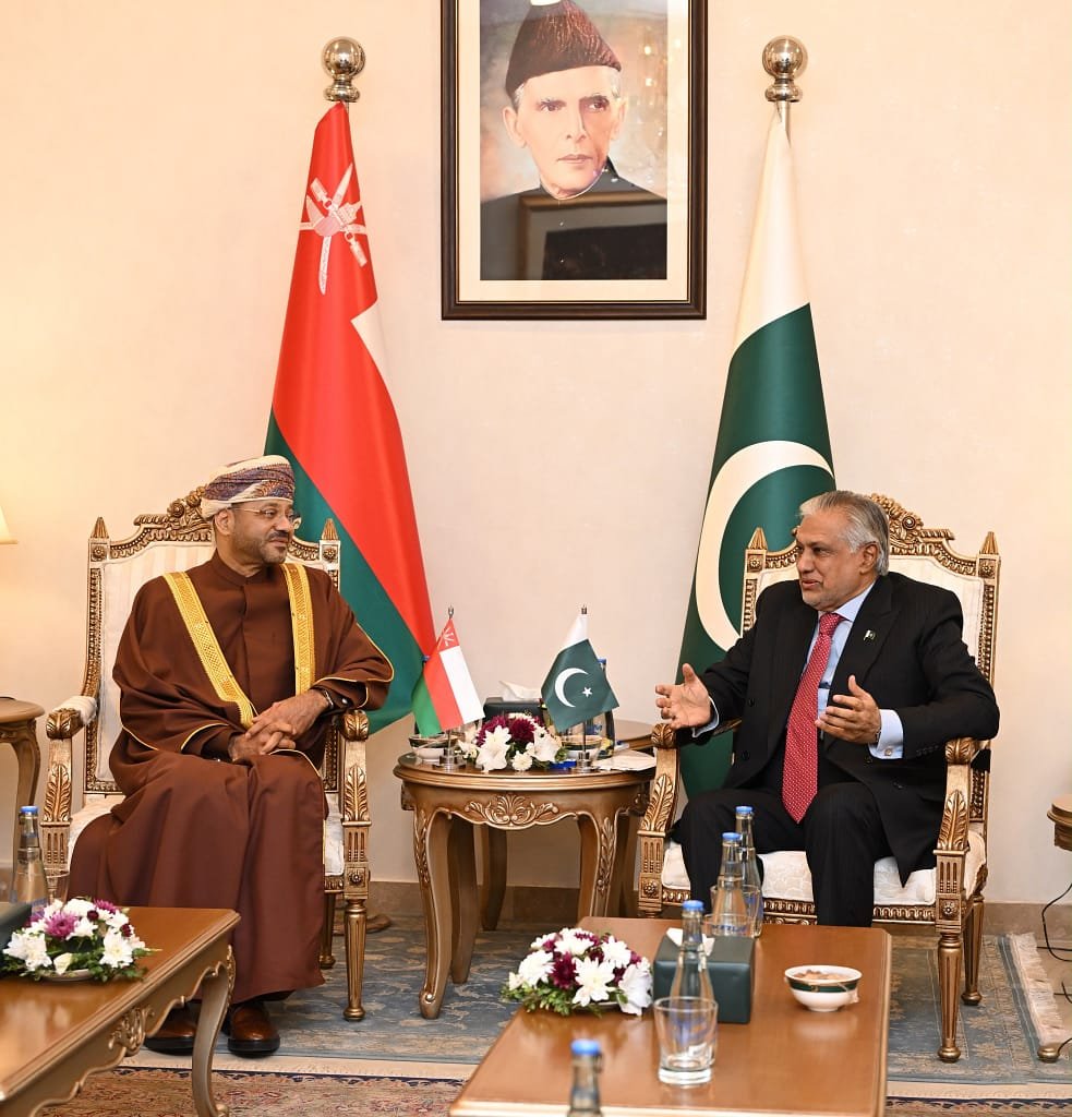 Minister Meets Pakistani Deputy Prime Minister to Discuss Trade Minister Meets Pakistani Deputy Prime Minister to Discuss Trade