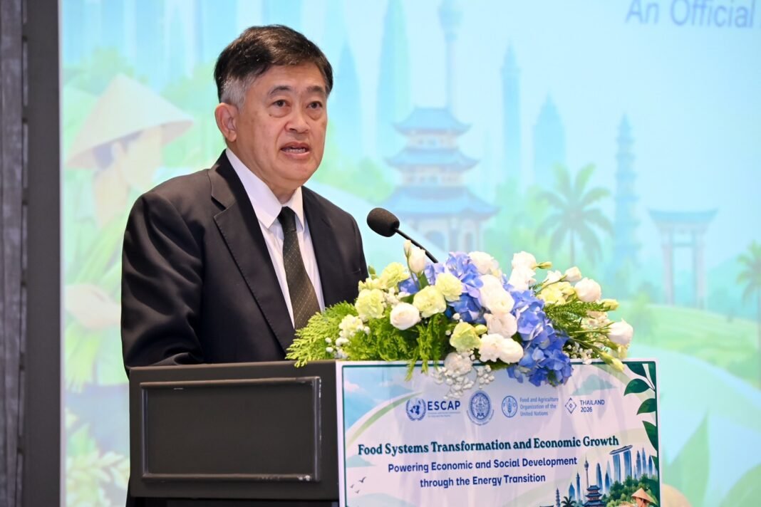 Advisor Discusses Food Systems with IMF Envoy