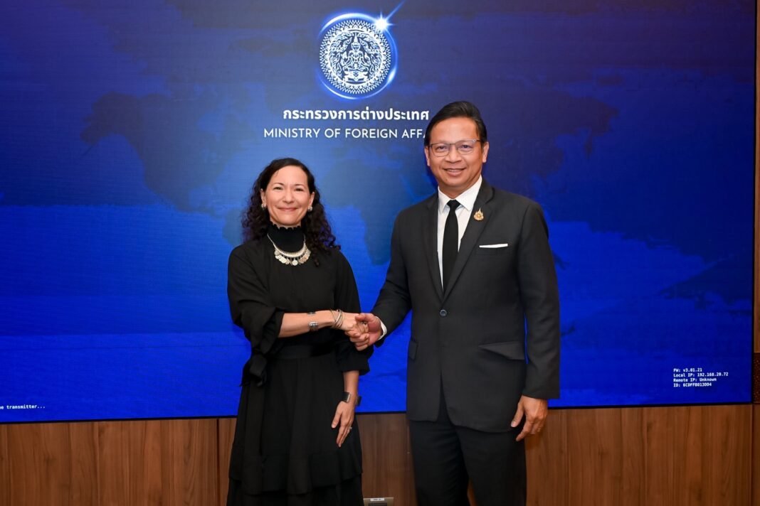 Thai Deputy Minister Meets IOM Chief on Migration Narrative