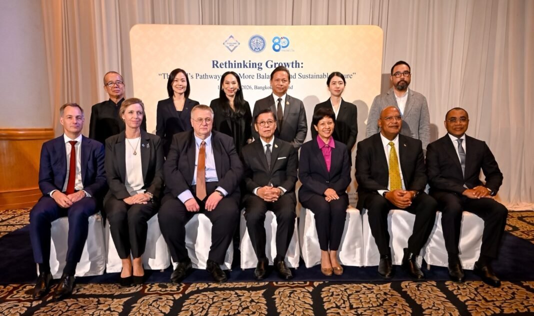 Thailand’s Sihasak Hosts Sustainable Growth Roundtable Thailand’s Sihasak Hosts Sustainable Growth Roundtable
