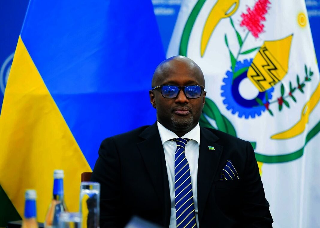 Kagame Discusses South Sudan Stability with Ramaphosa Kagame Discusses South Sudan Stability with Ramaphosa